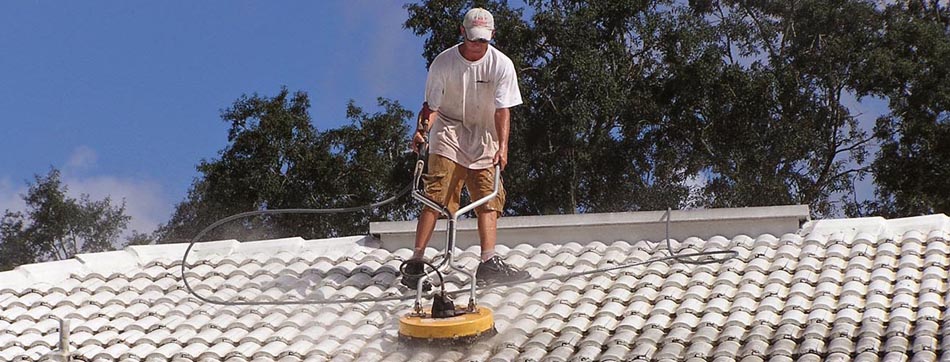 Roof Pressure Cleaning